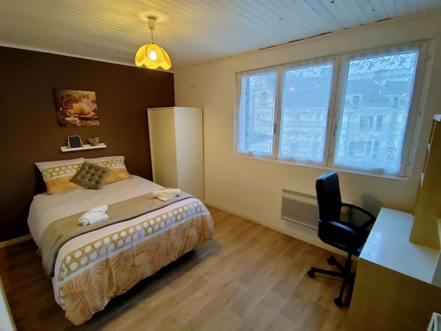 Pause Entre Deux Meaux ► Proche Disneyland Paris ► Wifi ► Netflix ► 24/24H Penchard Luaran gambar