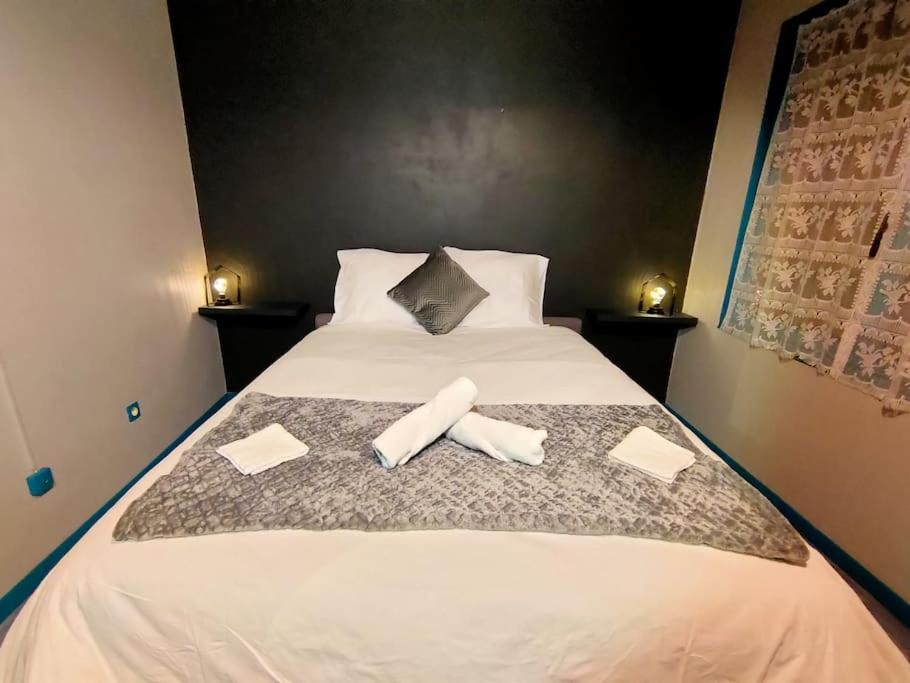 Pause Entre Deux Meaux ► Proche Disneyland Paris ► Wifi ► Netflix ► 24/24H Penchard Luaran gambar