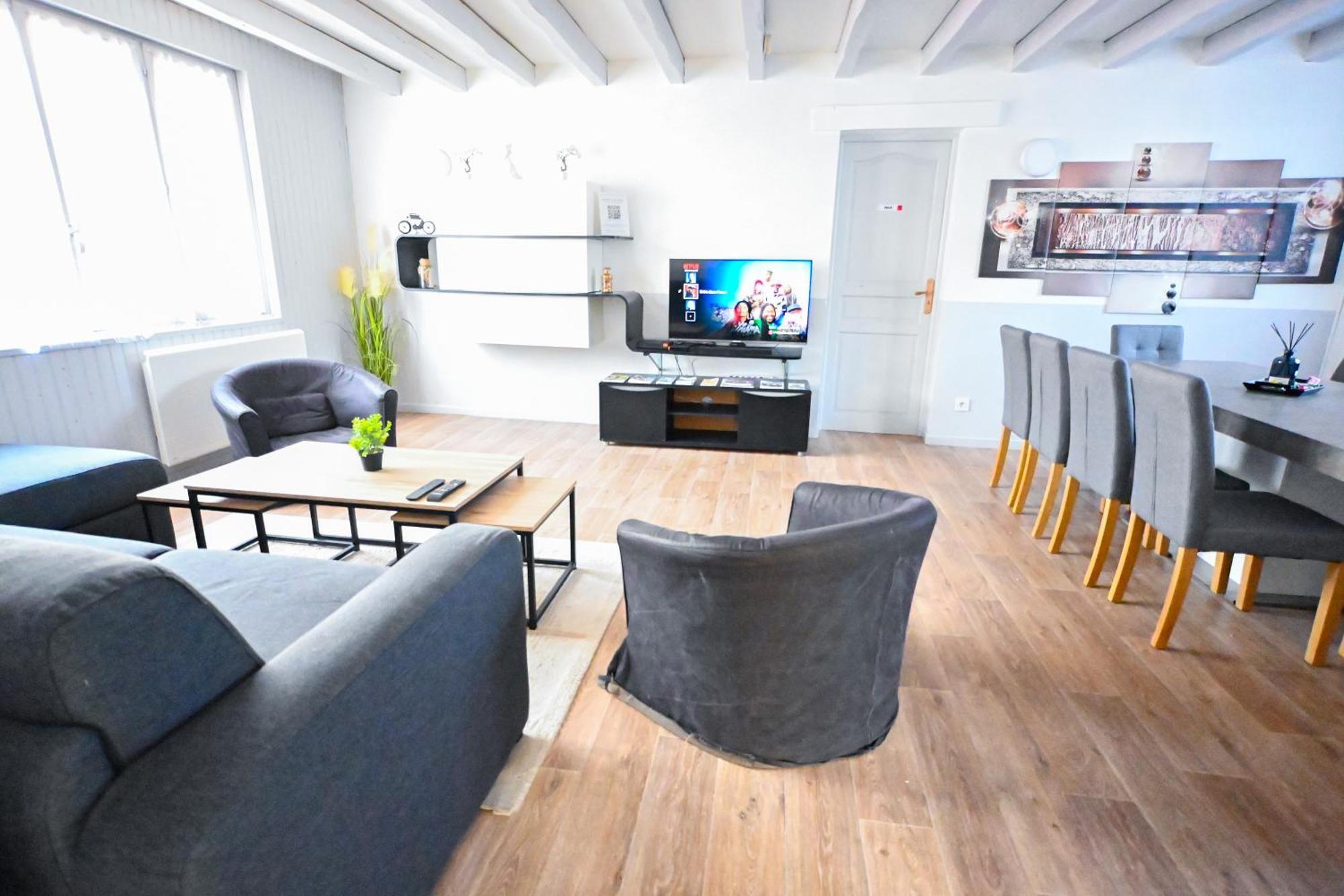 Pause Entre Deux Meaux ► Proche Disneyland Paris ► Wifi ► Netflix ► 24/24H Penchard Luaran gambar
